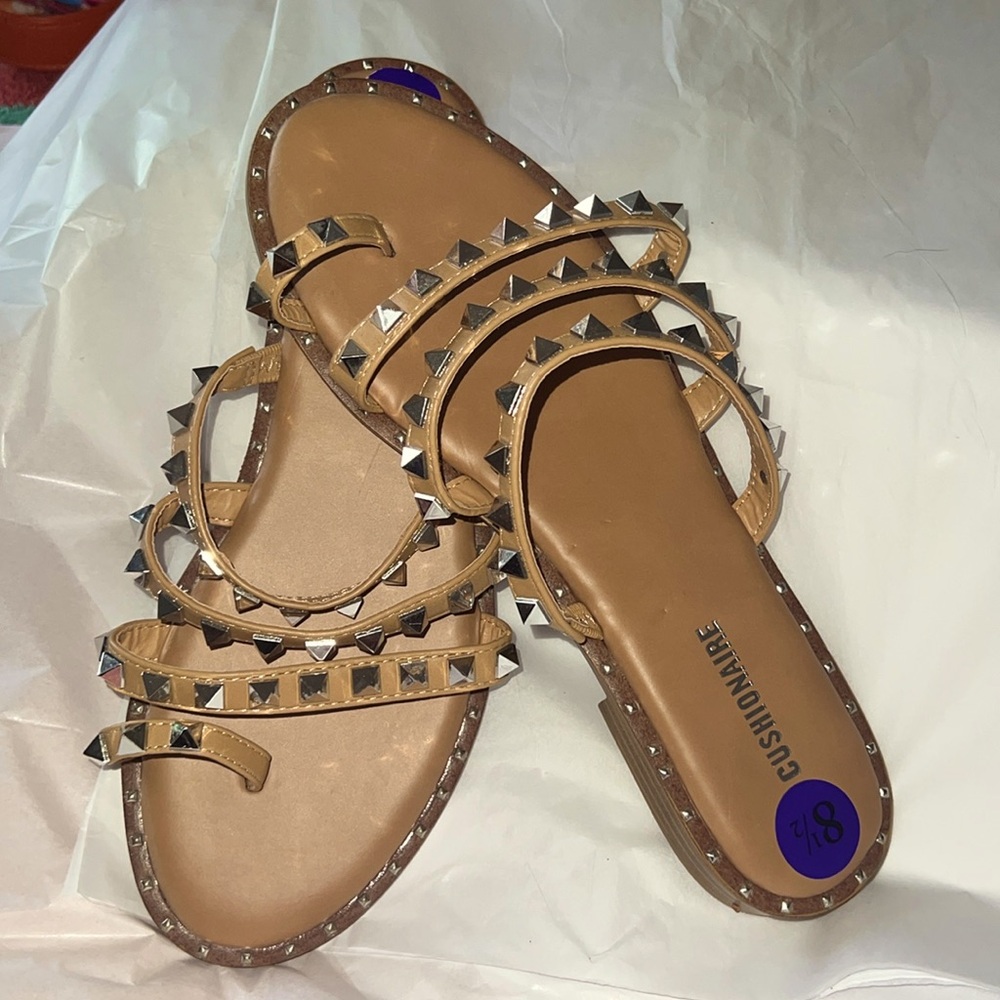Flat sandals w/ silver spikes